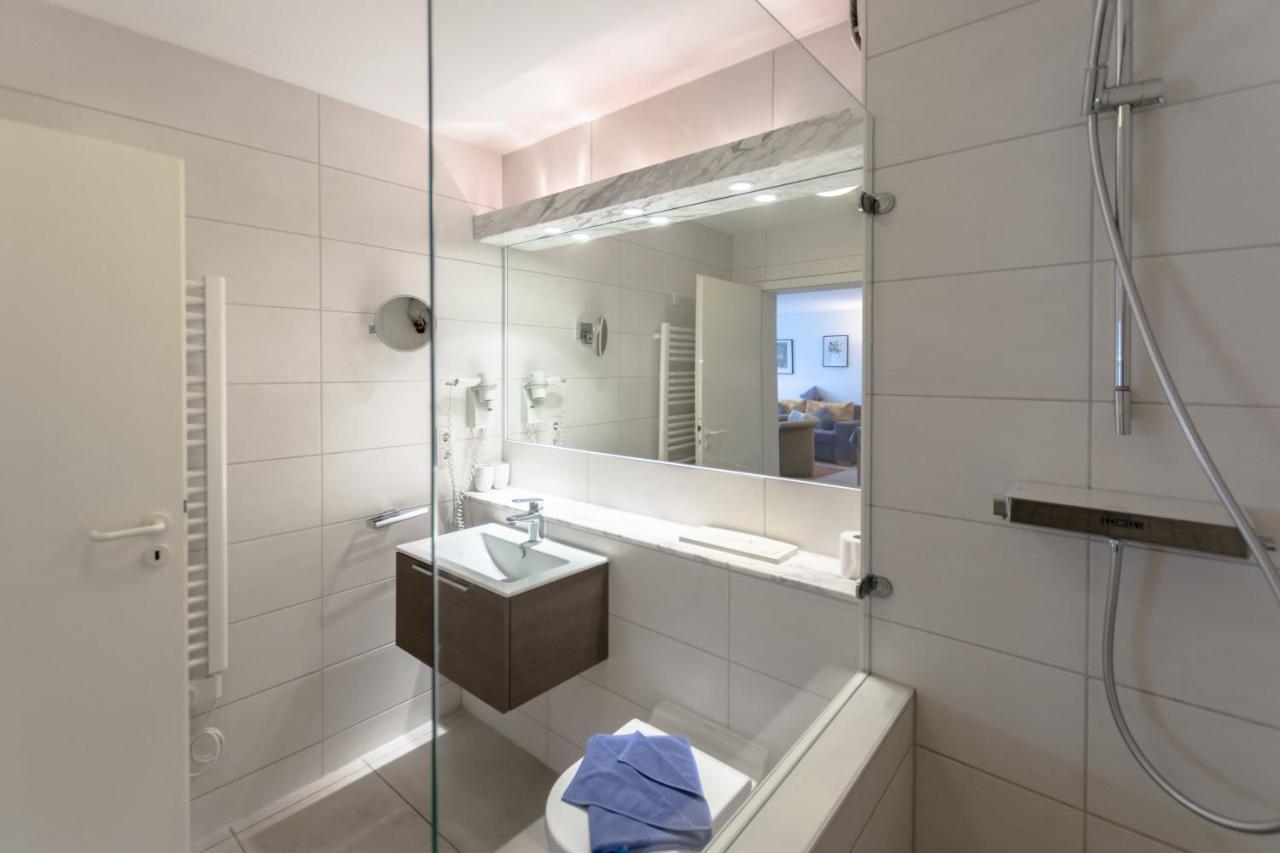 Seeschloss, App 14, Direkt An Der Strandpromenade, Toplage Apartment *